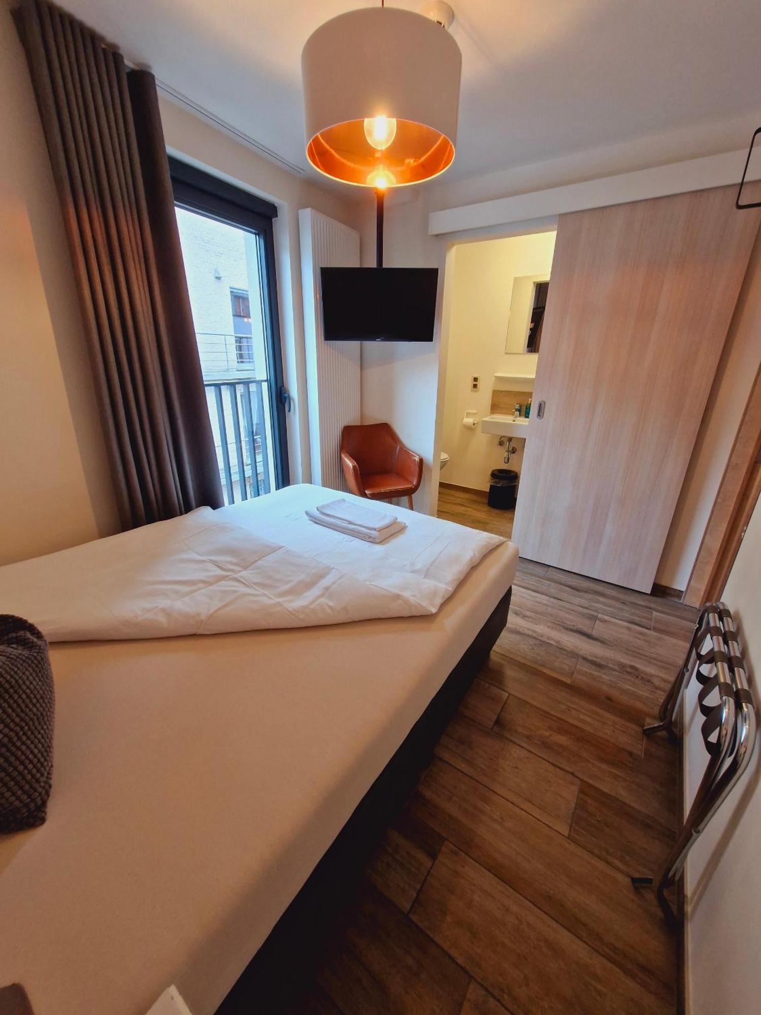 Hotel Ladeuze Leuven Rum bild